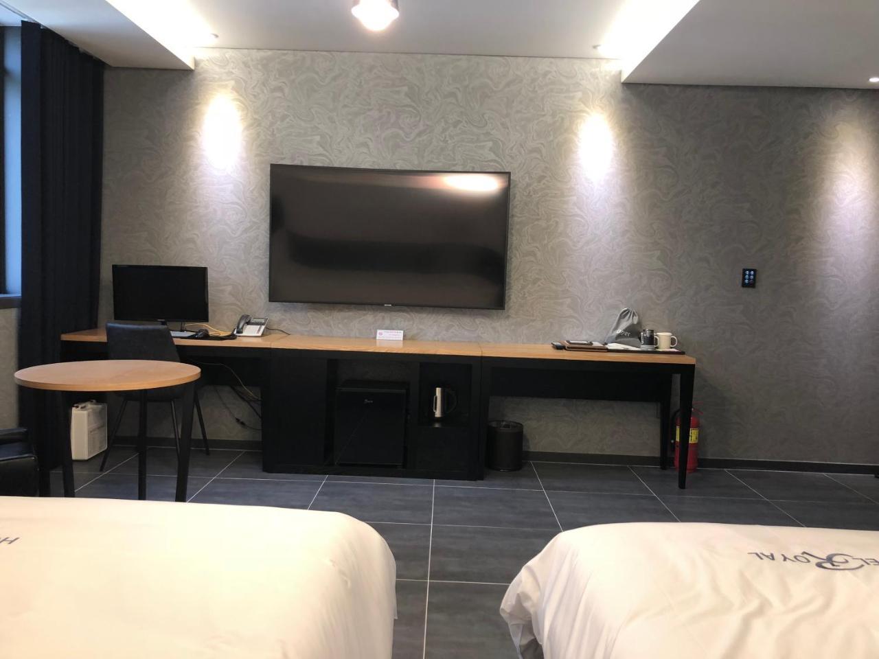 Royal Hotel Jeongeup Ngoại thất bức ảnh