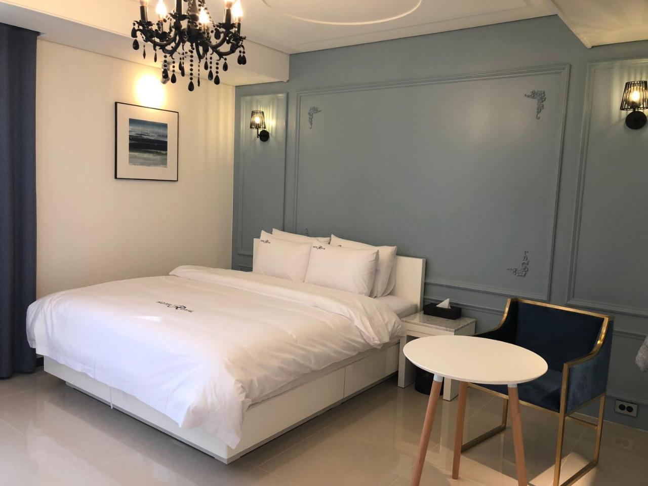 Royal Hotel Jeongeup Ngoại thất bức ảnh